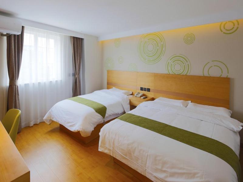 Greentree Inn Shanghai Jingan District Qipu Road Tiantong Road Subway Station Express Hotel Exterior photo