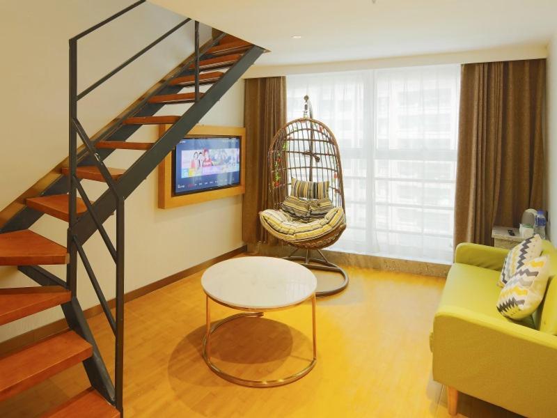 Greentree Inn Shanghai Jingan District Qipu Road Tiantong Road Subway Station Express Hotel Exterior photo