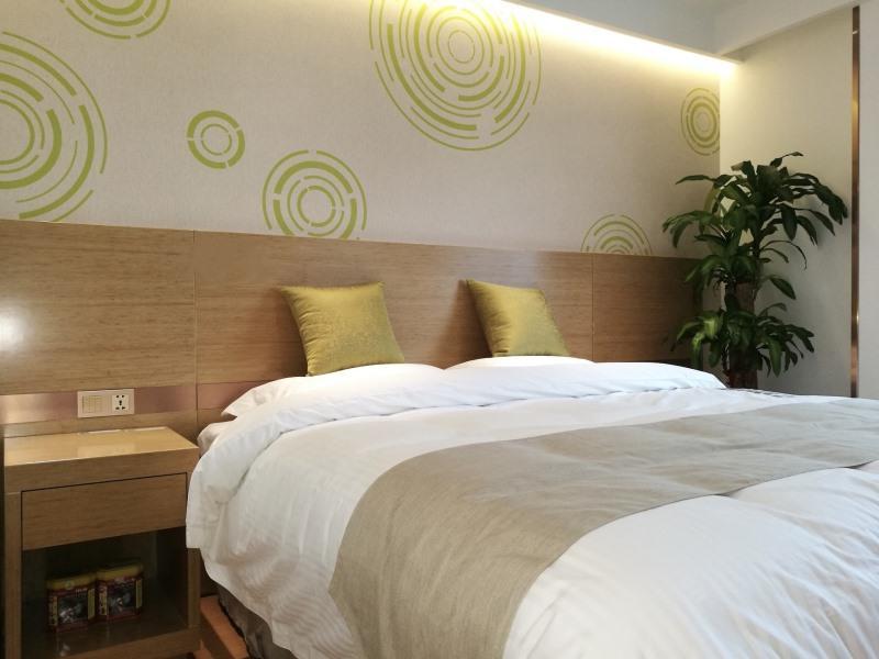 Greentree Inn Shanghai Jingan District Qipu Road Tiantong Road Subway Station Express Hotel Exterior photo